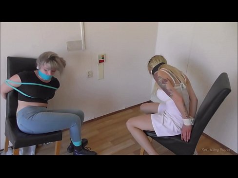 ❤️ Atkarīga / sasietas un ar aizliktām mutēm / damsel in distress Kaltais porno pie lv.hentai-id-tv.ru ❌❤